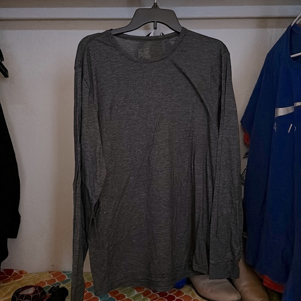 Long sleeve dark Grey shirt